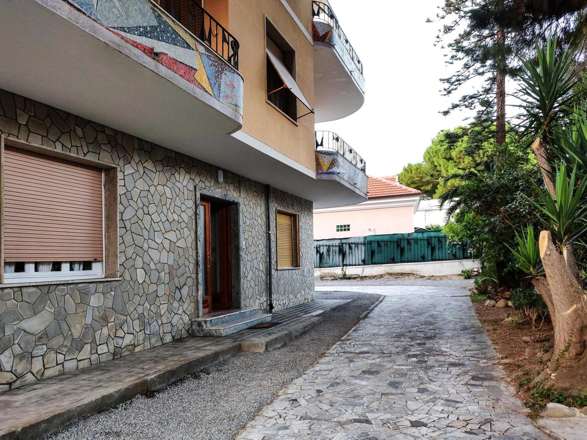 Villa Daniela - Quiete E Mare Sanremo Bagian luar foto